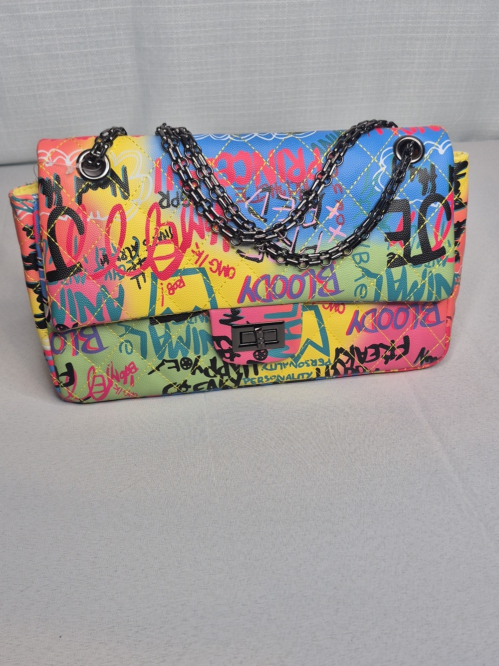 Graffiti Print Chain Shoulder Bag - Multicolor - Picture 5 of 12